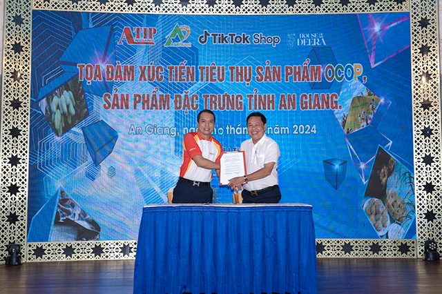 HDBank hợp tác với Trung tâm Xúc tiến Thương mại và Đầu tư tỉnh An Giang- Ảnh 1.