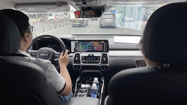 'Phượt' với Kia Sorento PHEV - xe hybrid sạc pin như ô tô điện- Ảnh 3.