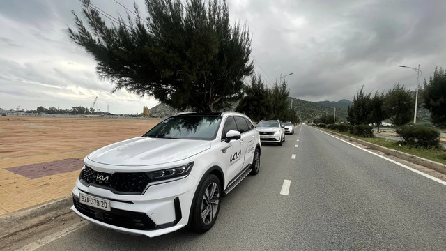 'Phượt' với Kia Sorento PHEV - xe hybrid sạc pin như ô tô điện- Ảnh 5.