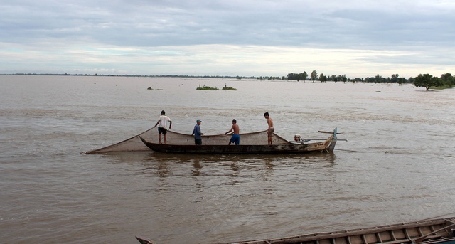 Bão số 2 ảnh hưởng ra sao đến mực nước lũ sông Mekong?
- Ảnh 1.