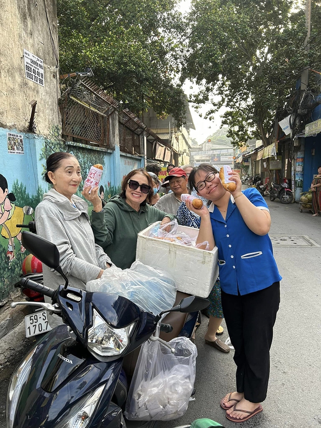 Thùng bánh mì sáng thứ bảy của bà giáo Thương- Ảnh 5.