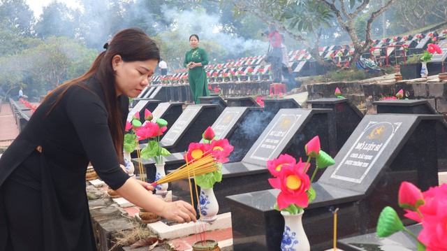 Bình Phước: Trang trọng lễ truy điệu, an táng 106 hài cốt liệt sĩ- Ảnh 7.