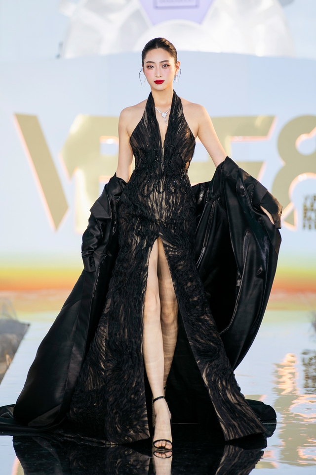 Mãn nhãn ‘Vietnam Beauty Fashion Fest’, lộ diện Top 5 thời trang của Miss Grand Vietnam 2024- Ảnh 17.