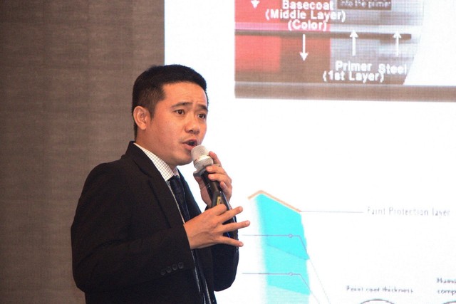 Ông Lý Tài Nam, Giám đốc Bán hàng Sơn ô tô và PCM chia sẻ về các giải pháp công nghệ cao của Tập đoàn KCC trong lĩnh vực sơn và chất phủ ô tô Ảnh: Chiêu Ngô)