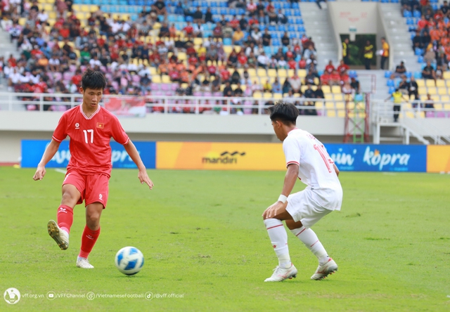Thua Indonesia 0-5, U.16 Việt Nam trắng tay ở Đông Nam Á: HLV Trần Minh Chiến đau xót- Ảnh 1.