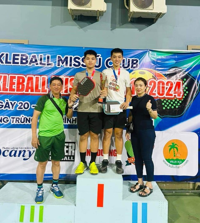 'Hoàng tử' pickleball Việt Nam rủ rê cả nhà đánh giải Pickleball Thanh Niên 2024- Ảnh 3.