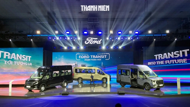 Ford Transit 2024 có 3 phiên bản, giá từ 905 triệu đồng tại Việt Nam- Ảnh 1.