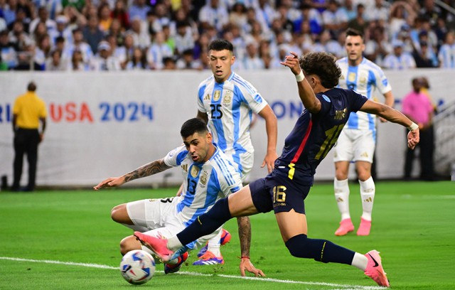 Copa America 2024: Messi sút hỏng 11 m đã có Emiliano Martinez cứu, Argentina vào bán kết- Ảnh 2.