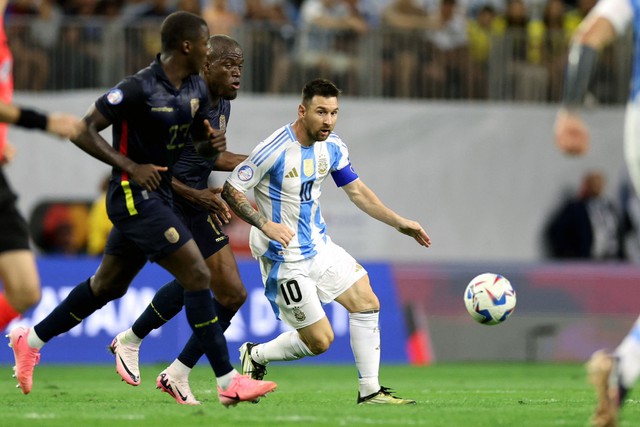 Copa America 2024: Messi sút hỏng 11 m đã có Emiliano Martinez cứu, Argentina vào bán kết- Ảnh 1.