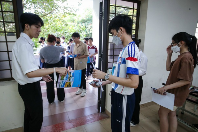 Trường ĐH Mở TP.HCM: Kinh doanh quốc tế dẫn đầu điểm chuẩn xét tuyển kỳ thi riêng- Ảnh 1.