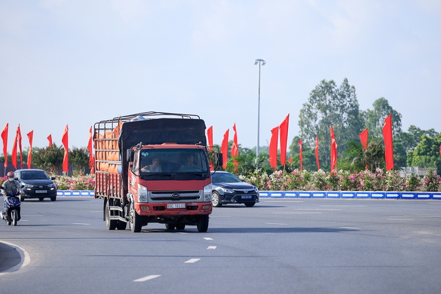 Thông xe tuyến đường nối 2 cao tốc huyết mạch qua Hưng Yên- Ảnh 2.