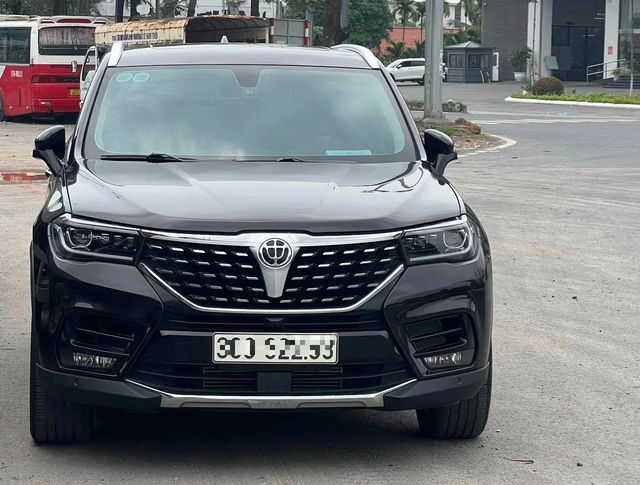 Brilliance V7 cũ khó bán lại tại Việt Nam vì hãng đã phá sản- Ảnh 2.