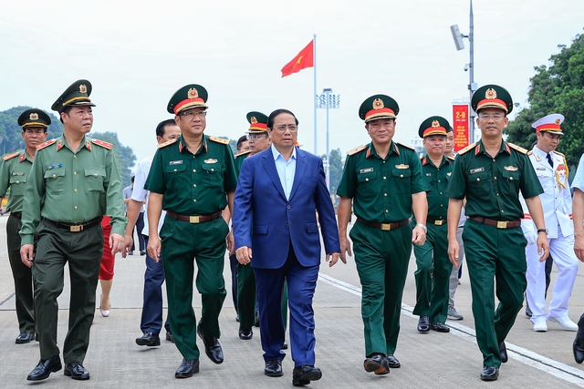 Thủ tướng: Lăng Bác, cụm di tích Ba Đình là nơi tìm về của mỗi người dân- Ảnh 1.