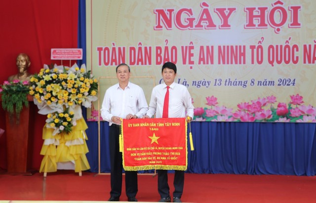 Xây dựng phong trào toàn dân bảo vệ an ninh tổ quốc trên không gian mạng- Ảnh 3.