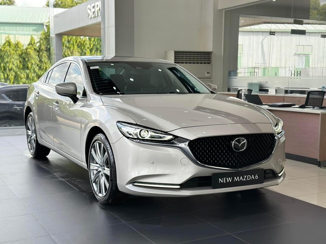 Mazda6 2024 bản cao cấp tại Việt Nam có thêm động cơ chuẩn Euro 5- Ảnh 1.