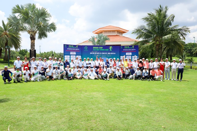 Giải golf hỗ trợ sinh viên nghèo hiếu học- Ảnh 3.