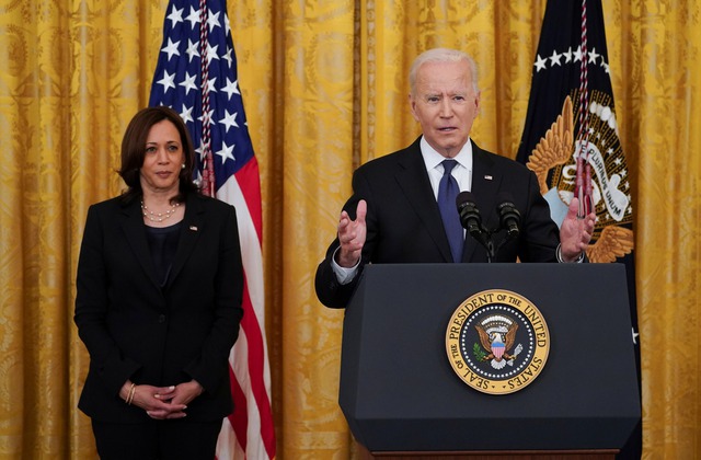 Ông Biden, bà Harris cùng công bố ‘thỏa thuận lịch sử’ về giá thuốc- Ảnh 1.