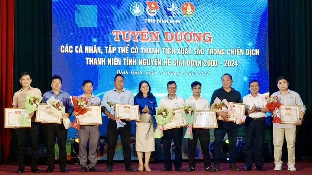 Dấu ấn thanh niên tình nguyện ở vùng sâu, vùng xa, xã đảo- Ảnh 5.