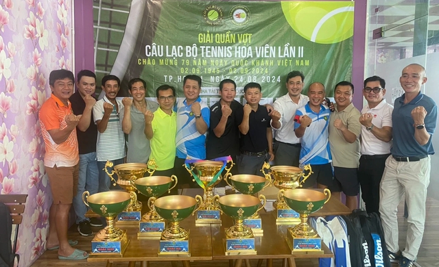 Hành trình yêu thương của 2 câu lạc bộ tennis và nhóm từ thiện xã hội- Ảnh 7.