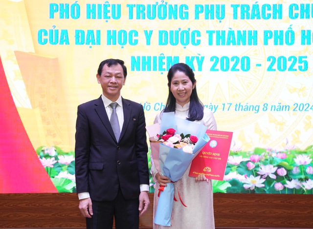 PGS-TS-BS Vương Thị Ngọc Lan được bổ nhiệm làm Phó hiệu trưởng Trường ĐH Y dược TP.HCM- Ảnh 1.