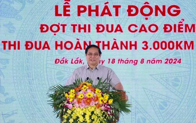 Thủ tướng phát động '500 ngày đêm thi đua hoàn thành 3.000 km đường bộ cao tốc'- Ảnh 1.