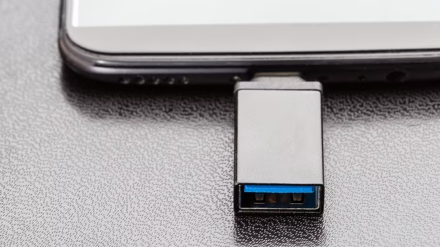 Đã đến lúc smartphone cần có hai cổng USB-C- Ảnh 2.