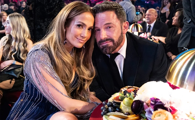 Jennifer Lopez đệ đơn ly dị Ben Affleck sau 4 tháng ly thân- Ảnh 1.