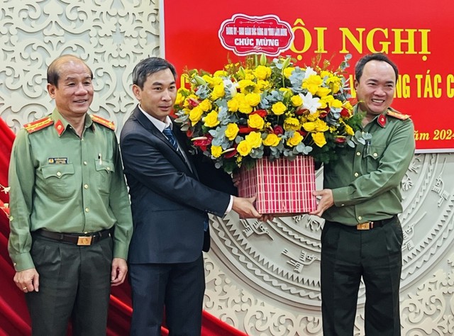 Đại tá Vũ Tuấn Anh làm Phó trưởng ban phụ trách Ban Nội chính Tỉnh ủy Lâm Đồng- Ảnh 2.