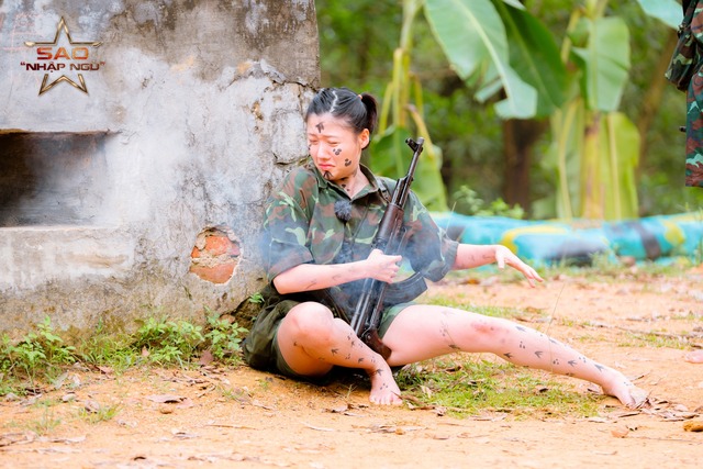 Huỳnh Uyển Ân gây tranh cãi trong 'Sao nhập ngũ'- Ảnh 2.