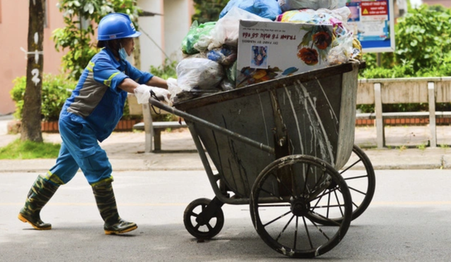 Rác tại nguồn ùn lên mỗi ngày vì chờ cơ chế- Ảnh 1.