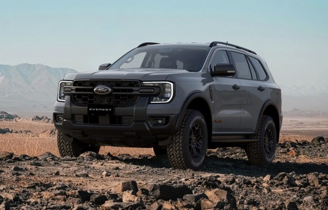 Ford Everest 2025 có thêm phiên bản cho người thích 'phượt'- Ảnh 3.