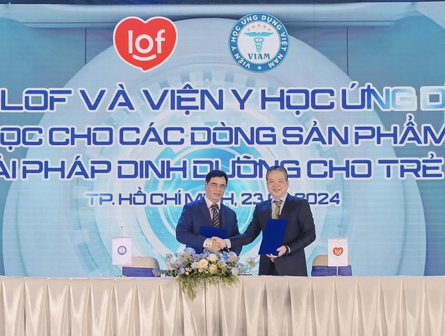 Đại diện Viện Y học ứng dụng và LOF