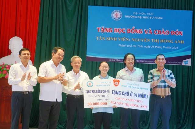 Nữ sinh ở làng trẻ mồ côi đậu đại học- Ảnh 2.