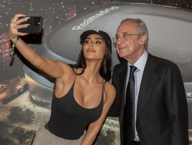 Foto tempestuosa de selfie de Kim Kardashian e do presidente do Real Madrid, Florentino Perez - Foto 1.