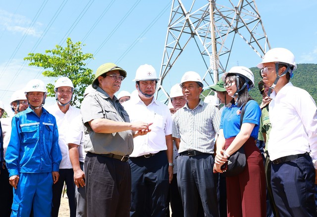 Thần tốc hoàn thành đường dây 500 kV mạch 3- Ảnh 1.