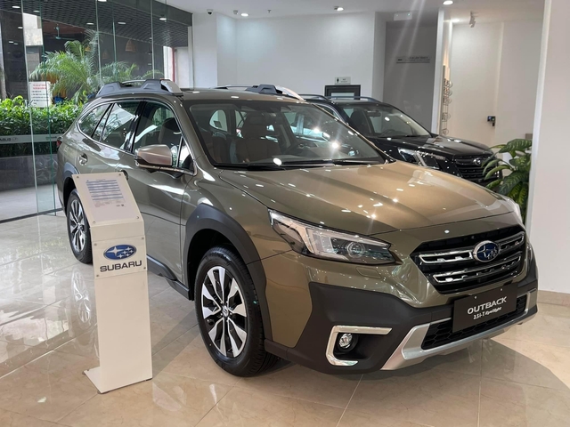 Subaru Outback giảm giá gần nửa tỉ đồng tại Việt Nam- Ảnh 1.