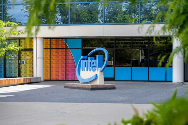 Intel ngừng cấp cà phê, trà và trái cây miễn phí cho nhân viên- Ảnh 1.