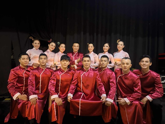 Điều gì khiến vũ công ABC từ Mỹ về diễn cùng Cẩm Ly sau gần 30 năm- Ảnh 6. Điều gì khiến vũ công ABC từ Mỹ về diễn cùng Cẩm Ly sau gần 30 năm- Ảnh 6.