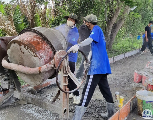 Hơn 600.000 lượt thanh niên TP.HCM góp xây những công trình ý nghĩa- Ảnh 3.