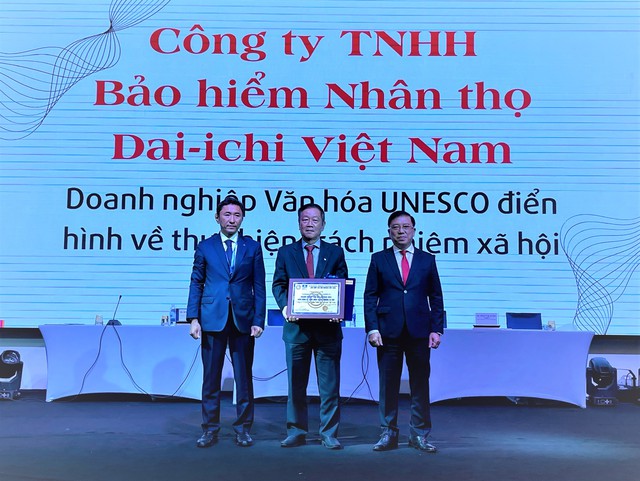 Dai-ichi Life Việt Nam vinh dự nhận giải thưởng lớn từ Liên hiệp các hội UNESCO- Ảnh 2.