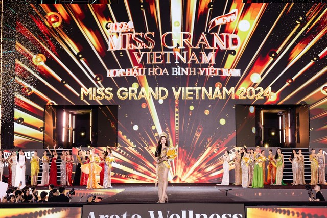 Mãn nhãn đêm chung kết Miss Grand Vietnam 2024 tại 'Thành phố sắc đẹp' NovaWorld Phan Thiet- Ảnh 1.