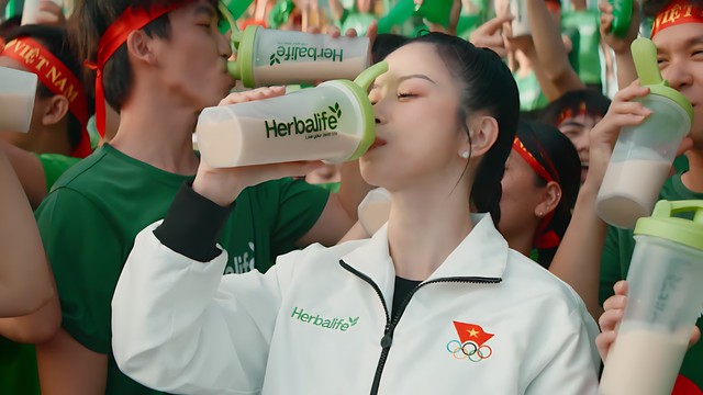 VĐV Taekwondo Châu Tuyết Vân sử dụng sản phẩm dinh dưỡng Herbalife