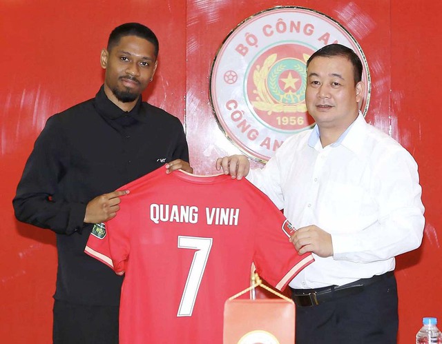 Cầu thủ Việt kiều chất lượng gia nhập V-League, đội tuyển Việt Nam sẽ mạnh hơn- Ảnh 2.