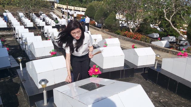 Lan tỏa chương trình 'Sinh viên với biển, đảo Tổ quốc 2024' tại Phú Quốc- Ảnh 1.