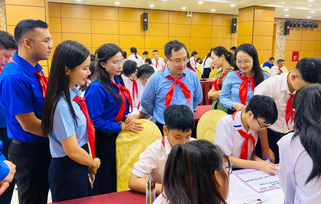 Thiếu nhi Quảng Ninh hào hứng với phiên họp giả định 'Quốc hội trẻ em'- Ảnh 1.
