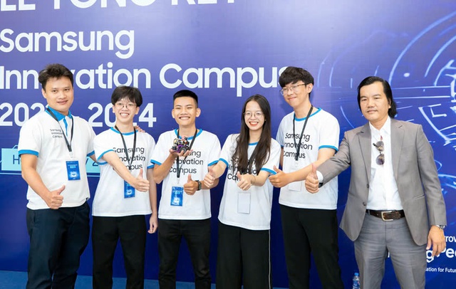 SV ĐH Duy Tân tiếp tục giành giải Nhất ở Samsung Innovation Campus (SIC) 2024 Anh-2-1725153664455975894964