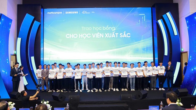 SV ĐH Duy Tân tiếp tục giành giải Nhất ở Samsung Innovation Campus (SIC) năm 2024 Anh-5-17251536645691714309790