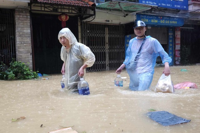 Lũ các sông thượng nguồn giảm, hạ lưu tăng- Ảnh 1.