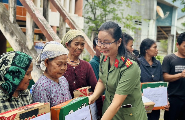 Thơm thảo những tấm lòng thiện nguyện- Ảnh 4.