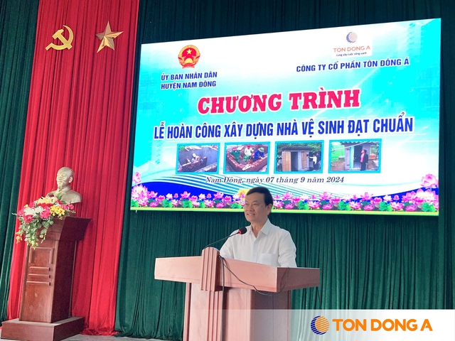 Ông Nguyễn Thanh Trung - Chủ tịch HĐQT Công ty CP Tôn Đông Á phát biểu trong chương trình